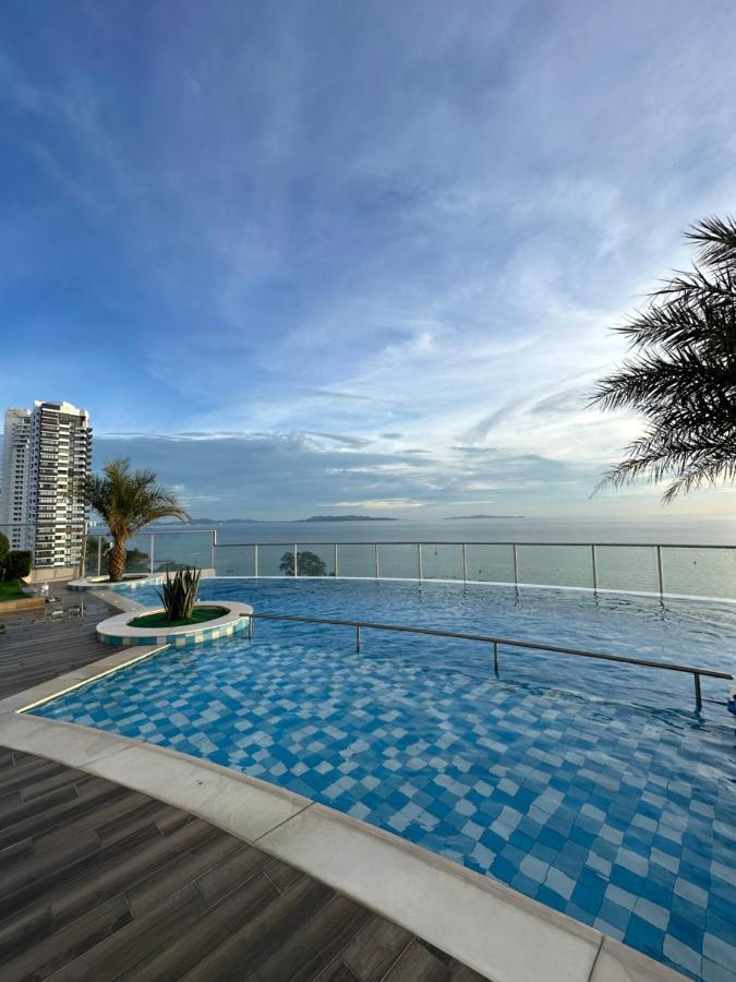 Sands Condominium Pattaya Buitenkant foto